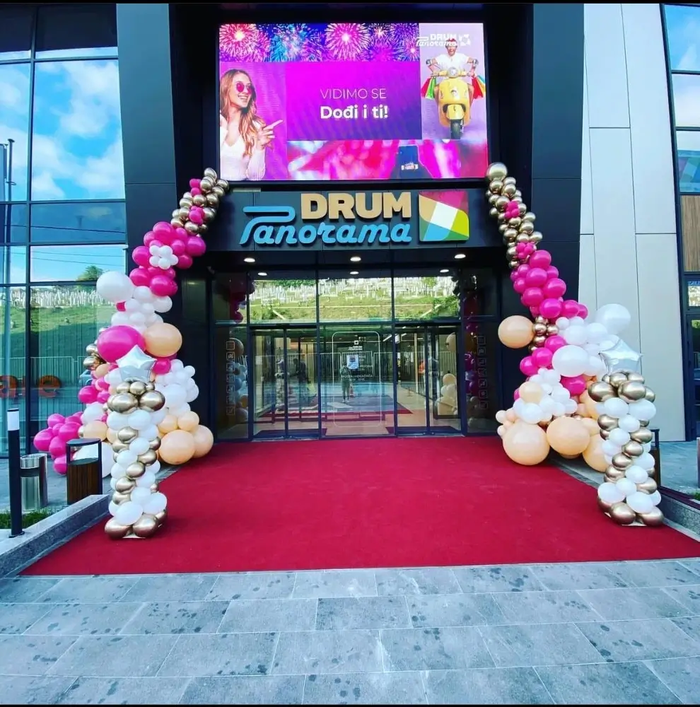 deluxe example of decoration for a grand opening